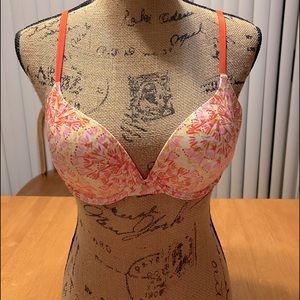 Victoria’s Secret Bra beautiful sequin detail fun vibrant colors 34C EUC 🤩